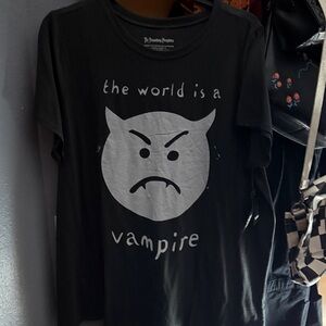 torrid Black Graphic "the world is a vampire" Tee